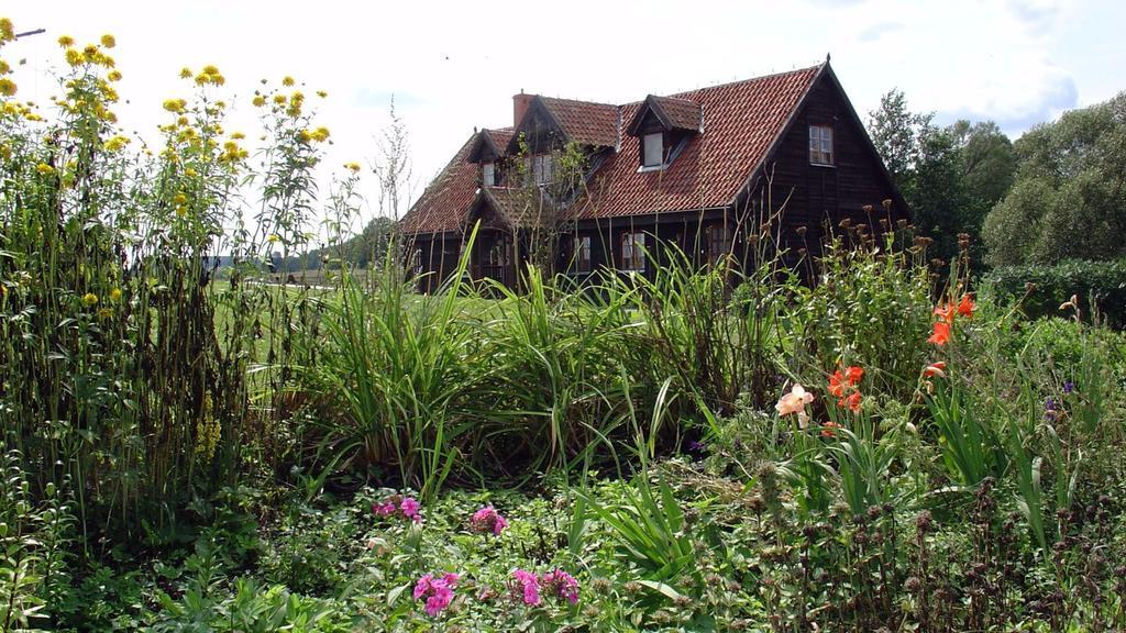 Palac Wojciechy Exterior foto